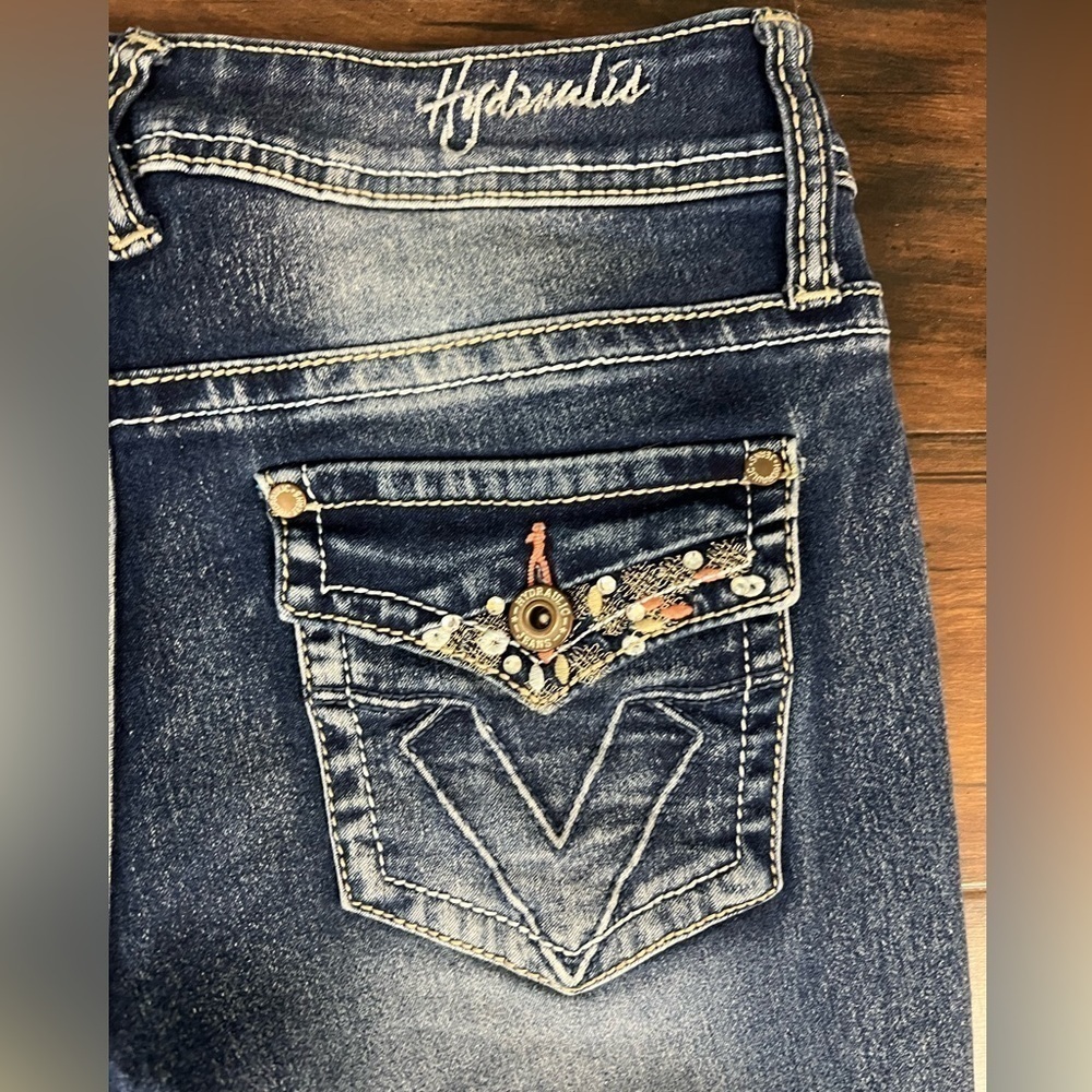 Hydraulic Floral Cuff Cropped Jeans Embroidered Pocket Stretch Denim - Size 6 - Picture 9 of 11